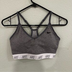 Nike Women’s Sports Bra Dri-Fit Size Medium